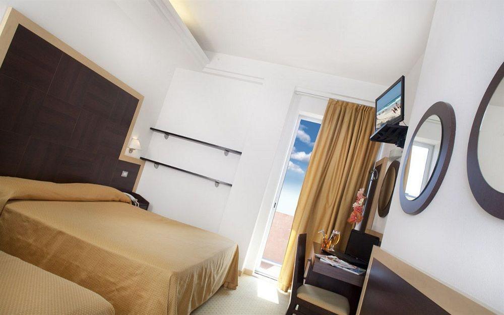 Hotel San Salvador Bellaria-Igea Marina Zewnętrze zdjęcie